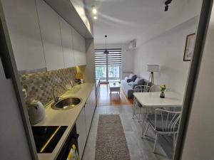 Milo Apartment