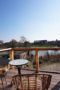 FeWo OG am Fluss mit Balkon - ein himmlischer Ausblick