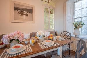 Pitchford House (7 Bedrooms), Salcombe.