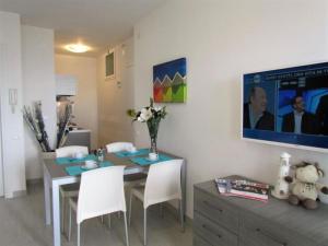 Stunning sea view apartment