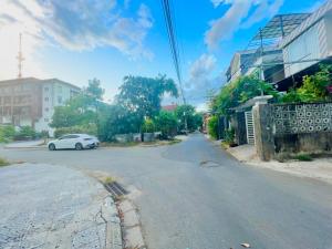 Kemnpib Homestay - NGUYÊN CĂN, đậu nhiều ô tô