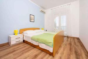 Apartment in Crikvenica 45900 