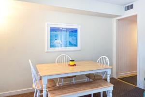 Sunspot Condo --- 2 McKinley Ave, Unit 103