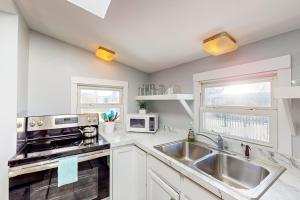 Cottages on St. Louis #3