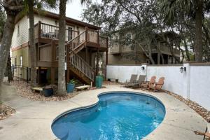 Off Course - B - 4hvězdičkové hotely ve městě Gulf Highlands