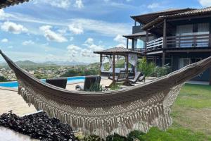 6 Suites, banheira, Piscina, no coração da Região dos Lagos