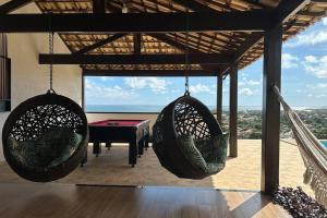 6 Suites, banheira, Piscina, no coração da Região dos Lagos