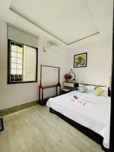 Full House Apartment