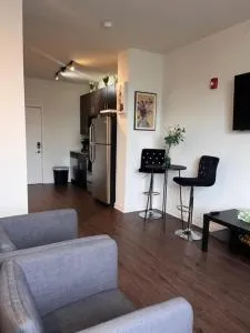 Stylish Studio w/Patio by Italian Market - Bellmawr