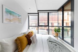 A Chic & Comfy 2BR Apt Near Federation Square