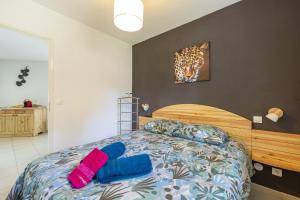 Maisons de vacances Cosy Pavillon 2chambres proche mer : photos des chambres