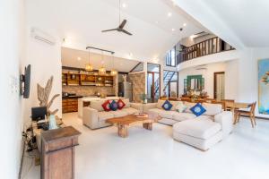 Enclose living 5Br Villa Center of Seminyak Near Beach