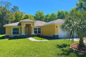 Sundance' Acres *Brand New House*with hot tub - 春丘