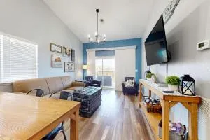 The Spotted Cow - Hollister