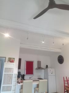 Gite LE PETIT LUBERON COQUELICOT