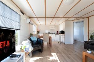 Bicycle Storage - Close to Efteling & Safaripark Beekse Bergen & Parking!