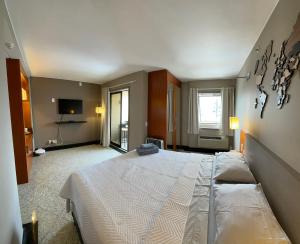 Flat Particular no Hotel Comfort Suítes com garagem