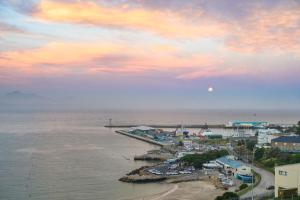 Kalimera Beach House