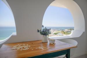 Kalimera Beach House