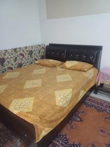 Room in Dehradun with attached Toilet and kitchen