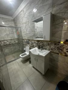 Ada apart motel
