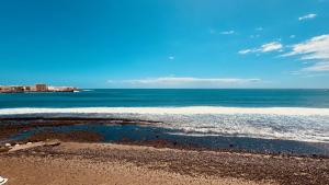 Click&Guest - Bright Sun House with Sea Views