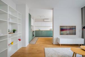 Modern and Central 1BD Flat with Balcony by Flat Mаnager