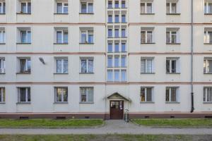 Cozy & Comfortable Apartment Grodeckiego by Noclegi Renters