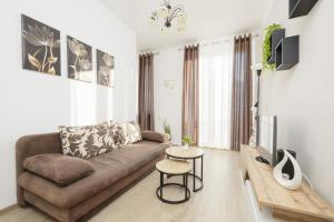 Cozy & Comfortable Apartment Grodeckiego by Renters