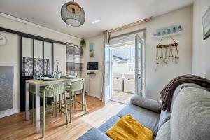 Appartements Les Violettes - Appt a 200 m de la plage : photos des chambres