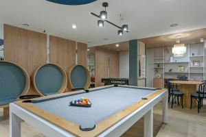 Przy Plaży - Rodzinny Apartament z salą zabaw Puck by Noclegi Renters
