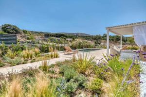 Villamar - Private villa with pool in Naoussa