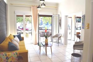 NAMA -Central vacation rental with free parking only 900m far from Venetian Port and beach!