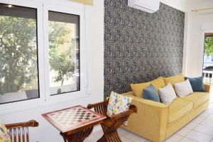 NAMA -Central vacation rental with free parking only 900m far from Venetian Port and beach!