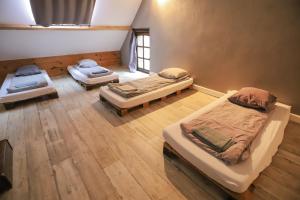 Villas Crazy Villa Champs Corons 61 - Interior heated pool - 2h from Paris - 30p : photos des chambres
