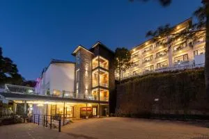 Ramada by Wyndham Kasauli - 卡尔卡