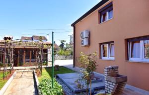 Appartement in Umag mit Kleiner Terrasse