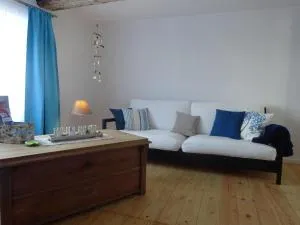 Modernes und gemütliches Ferienhaus mit Innenhof - Ziemitz