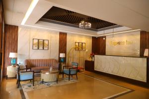 Freesia By Express Inn