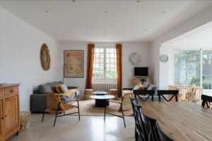 Maisons de vacances Rare gem with spa 2 steps from the sea : photos des chambres