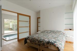 Maisons de vacances Rare gem with spa 2 steps from the sea : photos des chambres