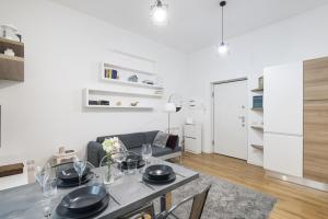 Easylife - Luminoso bilocale in City Life