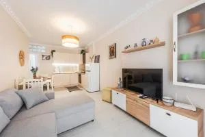 Helia's Cozy Apartment Qerret - Kavajë