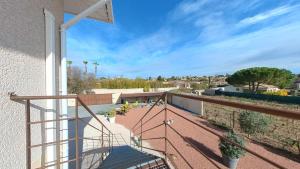 Appartements Spacious 2 bedroom Apartment with Garden Near Pezenas : photos des chambres