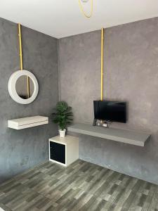 Brio Cafe and Hostel