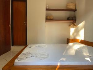 Maresias-200m.praia_CASA_2 suítes_cond. fec.ALOHA