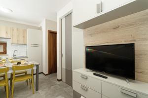 Lauri by Wonderful Italy