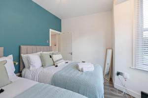 Rose Suite Camden Town 3 Bedroom Sleeps 11