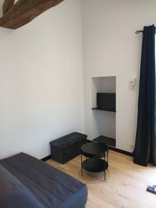 Appartements Charmant logement atypique et calme : photos des chambres