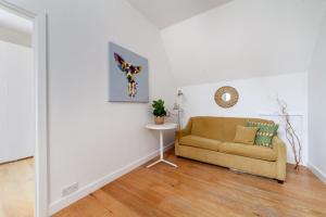 Exceptional Top Floor 1BR apt in Fitzrovia